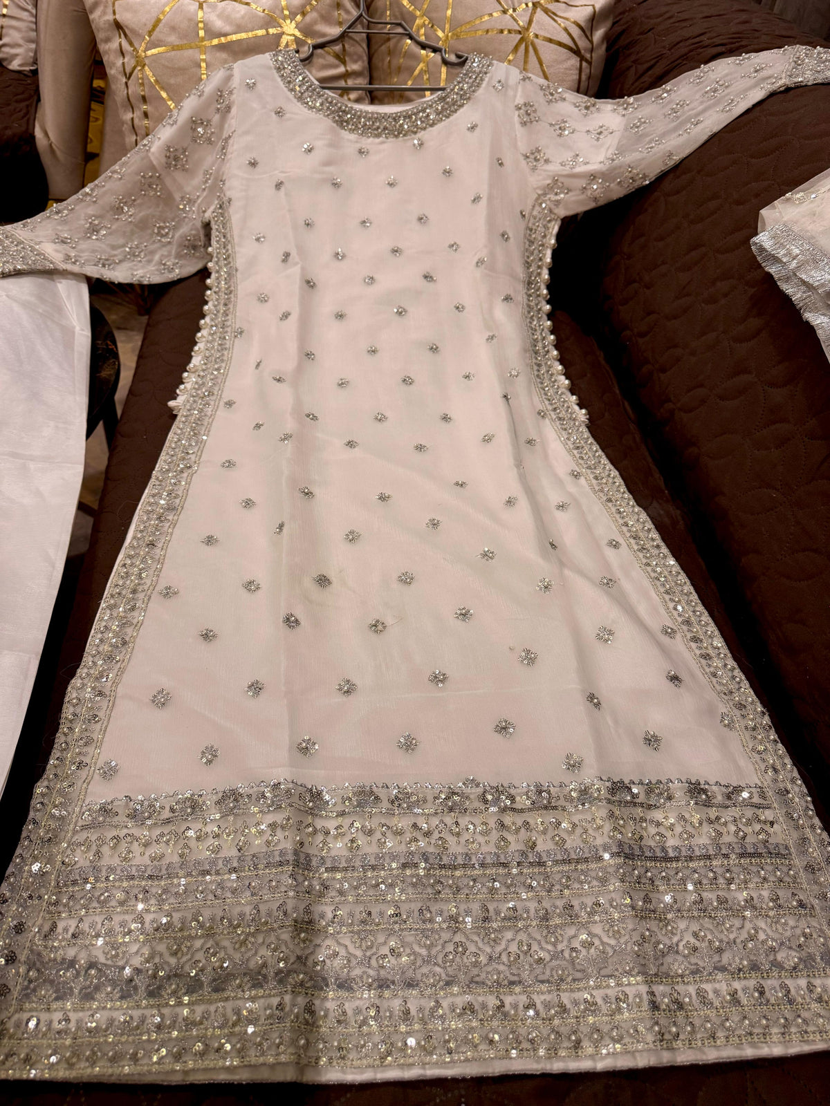 Amaranth (WHITE)