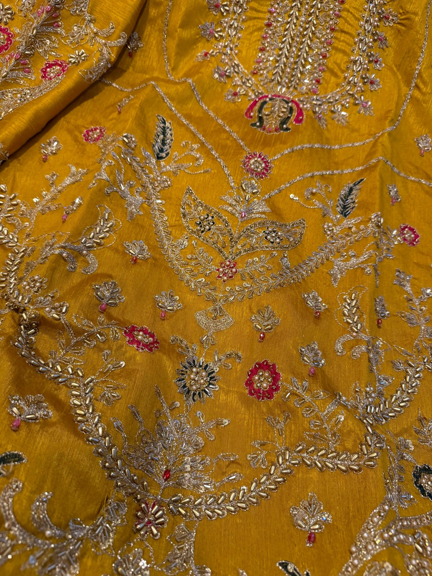 Chaman (MUSTARD YELLOW AND GREEN)