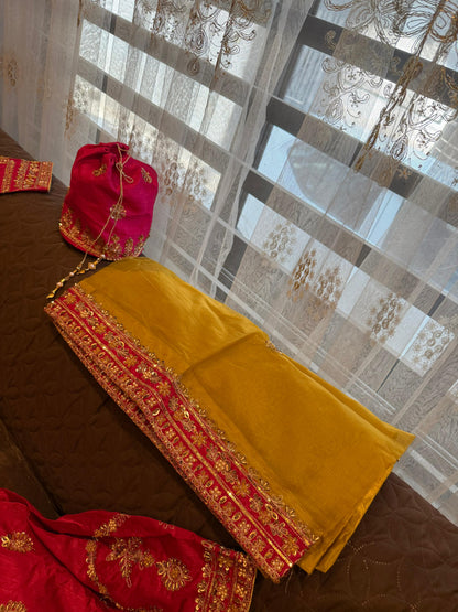 Hellebore (RUST ORANGE)