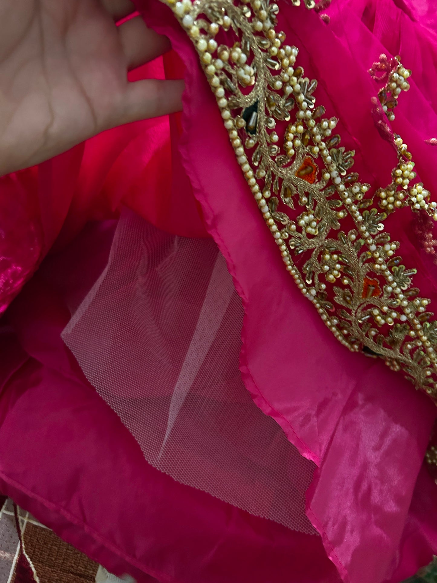 SAFFRON (orange with hot pink)