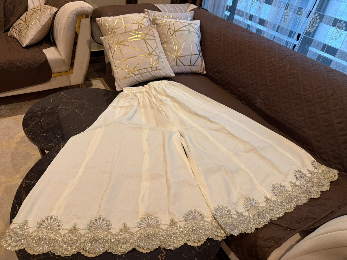 QAISERYA (WHITE)