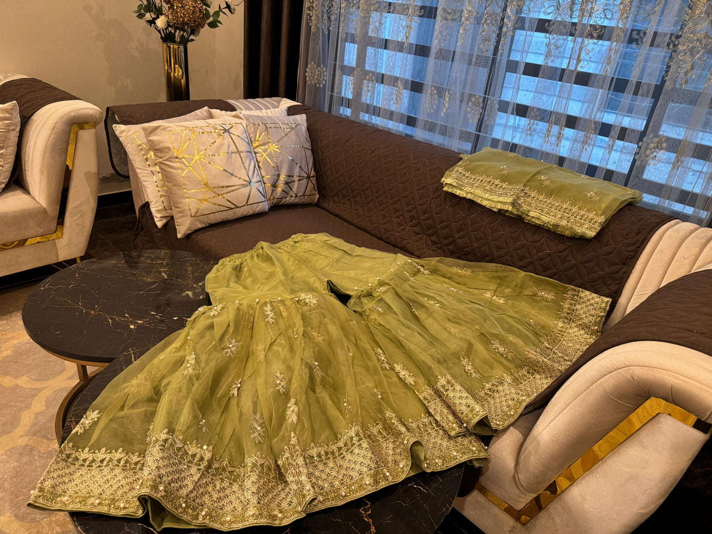 Datura (MEHNDI GREEN)