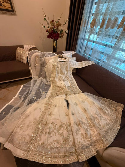 Qissa (WHITE GOLD)