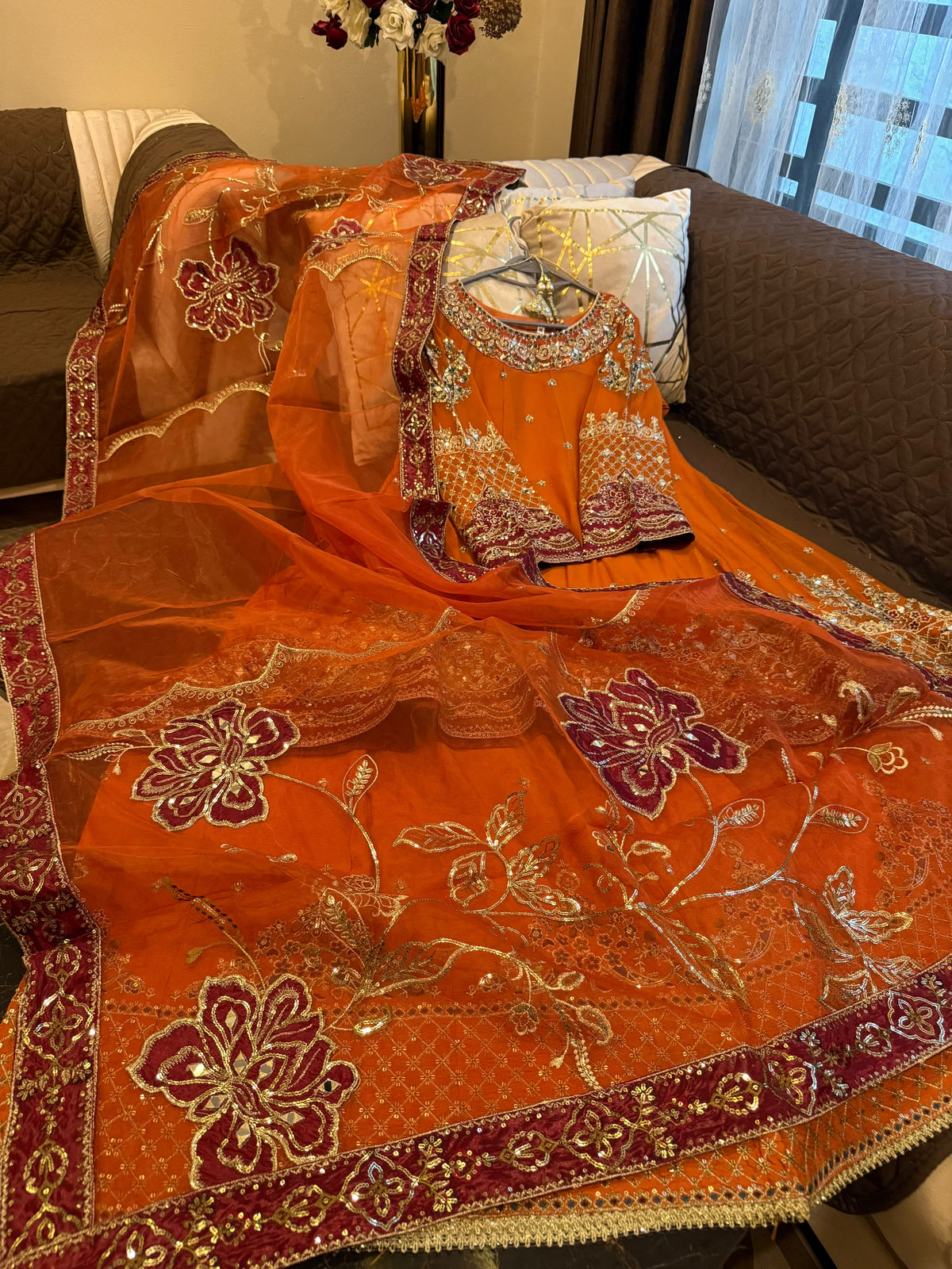 SEHRAI (ORANGE RUST)
