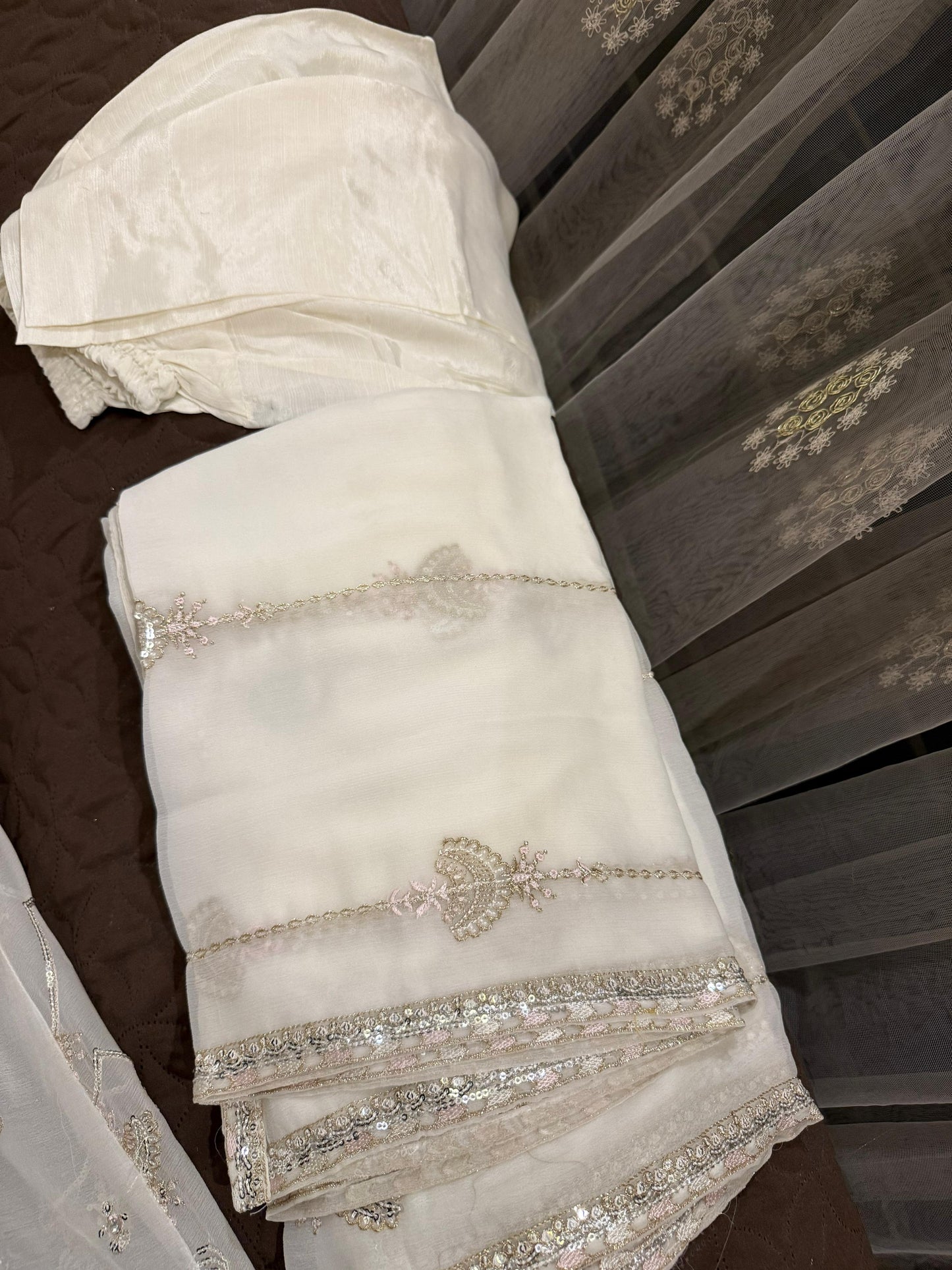 Daisies (WHITE)