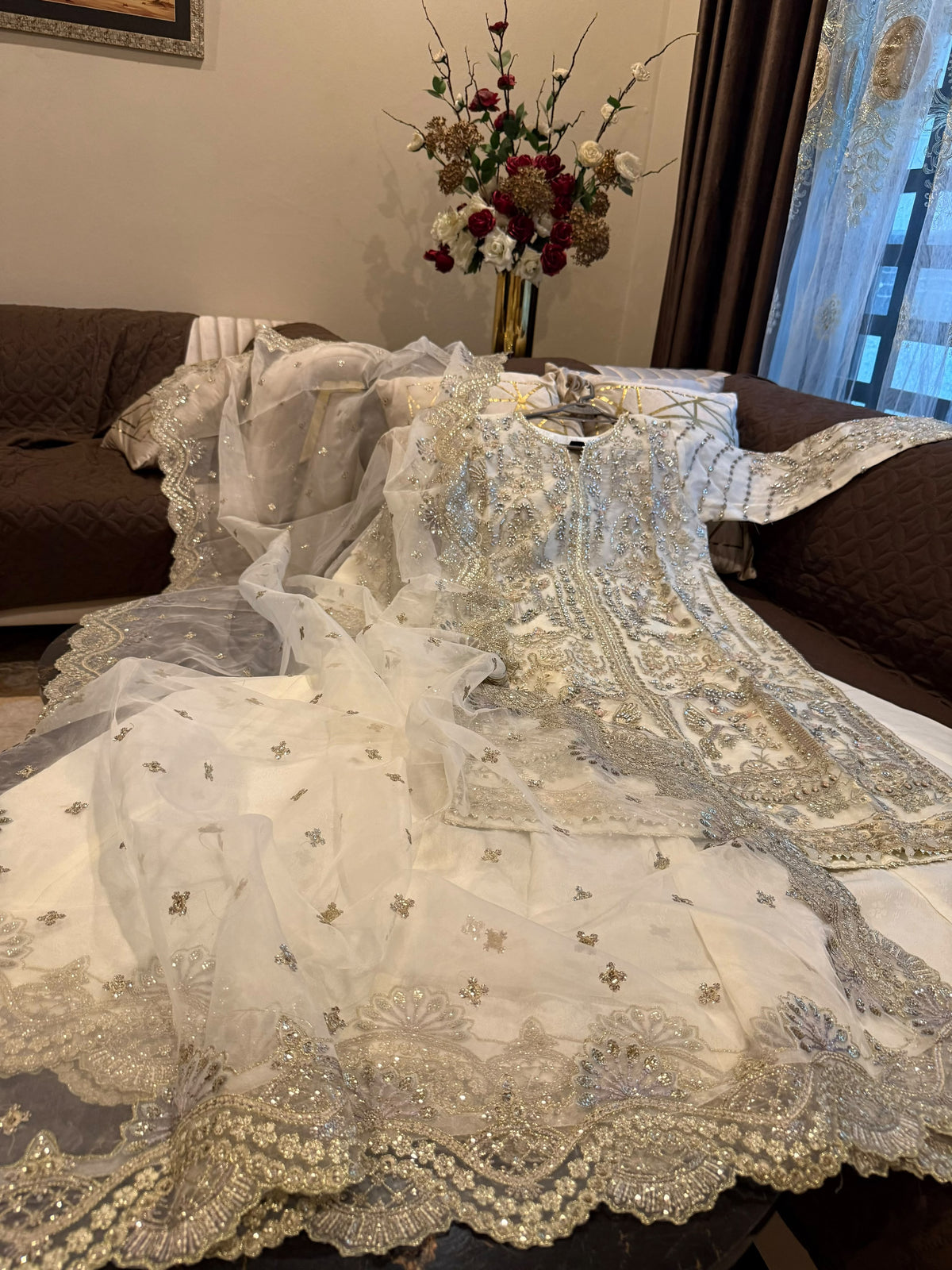 QAISERYA (WHITE)